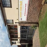 Bogadi Bed And Breakfast