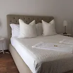 Bed & Breakfast Frida