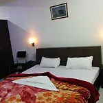 Hotel Apaar Residency
