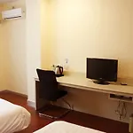 Starway Hotel Dalian Fengyang No.5 Holiday