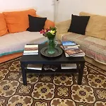 Deco Guest House