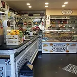 Agli Antichi Quartieri Apartments & Room