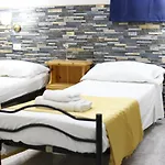 Veganb&B Cherry Room