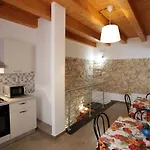 Stylo House