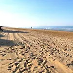 La Palma Casesicule Apartment, In City Center, Beach At 100 Mt