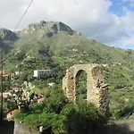 Rifugio Dei Tre Pini