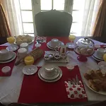 La Casa Roja