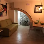 Casa Pinanello