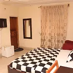 Sapphire Guest House