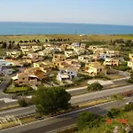 Mare Luna Village