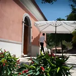 Villa Tecla