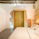 Stylish Home In Front Of Casa Professa