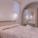 Luxury Failla