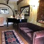 Villa Sis