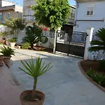 Apartment With 2 Rooms In Avola, With Enclosed Garden And Wifi 120 M F
