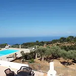 Agriturismo Cefalu Guest House