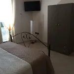 B&B David