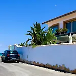 The Golden Rainbow - Seafront Apartments