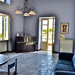 Appartamenti Di Villa Ellizabeth A2 4 Posti Letto