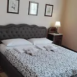 Palazzo Arcidiacono - Luxury Holidays