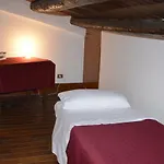 Casa Dei Chiavettieri