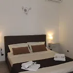 Crifea Rooms