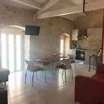 Via Longa Domus
