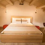 Casa Leone 01