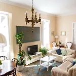 Madeli Golden Home