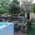 Il Pozzo E L'Ulivo - Just 200 Meters From The Metro -