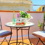 Una Terrazza Per Due