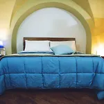 Finocchiaro Aprile Guest House
