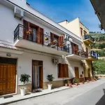 Casa Dei Coralli