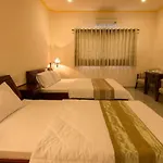 Nhat Ha 1 Hotel