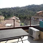 Il Limoneto House