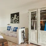 Villa Stromboli E Strombolicchio