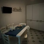 Poseidonia Bilocale