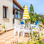 Villa Verde Con Vista Sul Mare
