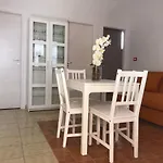 Holiday House In Lungomare Tysandros Giardini Naxos