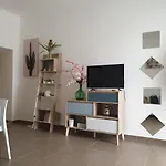 La Petite Maison