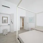 Agatocley, Ai Piedi Di Ortigia