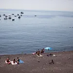 Un Tuffo Nella Baia Di Capomulini