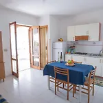 Sea Front Apartment 4 Beds With Balcony 250 Meters From The Beach