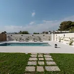 Villa Galene - Isulatravel