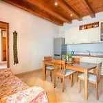 Nice Apartment In Palazzo Vatticani