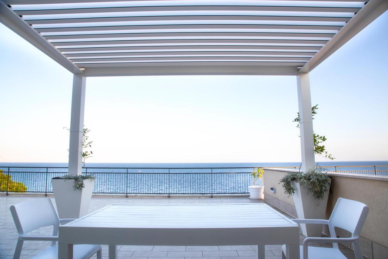 Hébergement de vacances Attico Con Discesa A Mare Privata