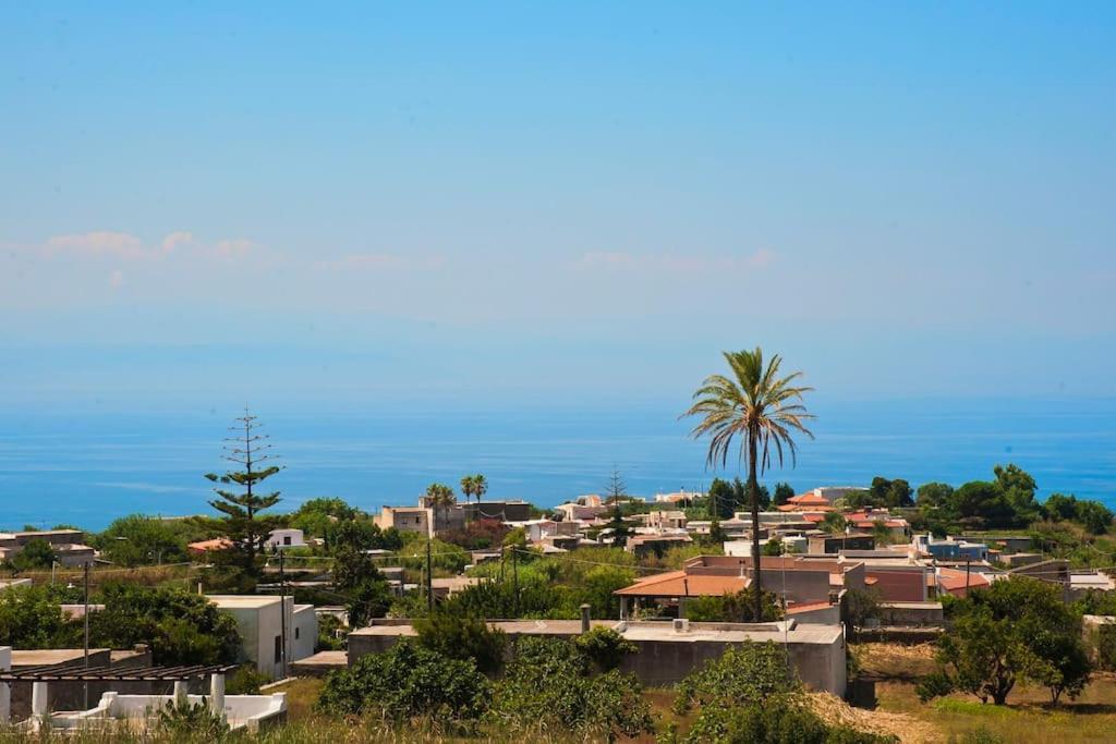 Casa Basilio Con Bellissima Terrazza Vista Isole