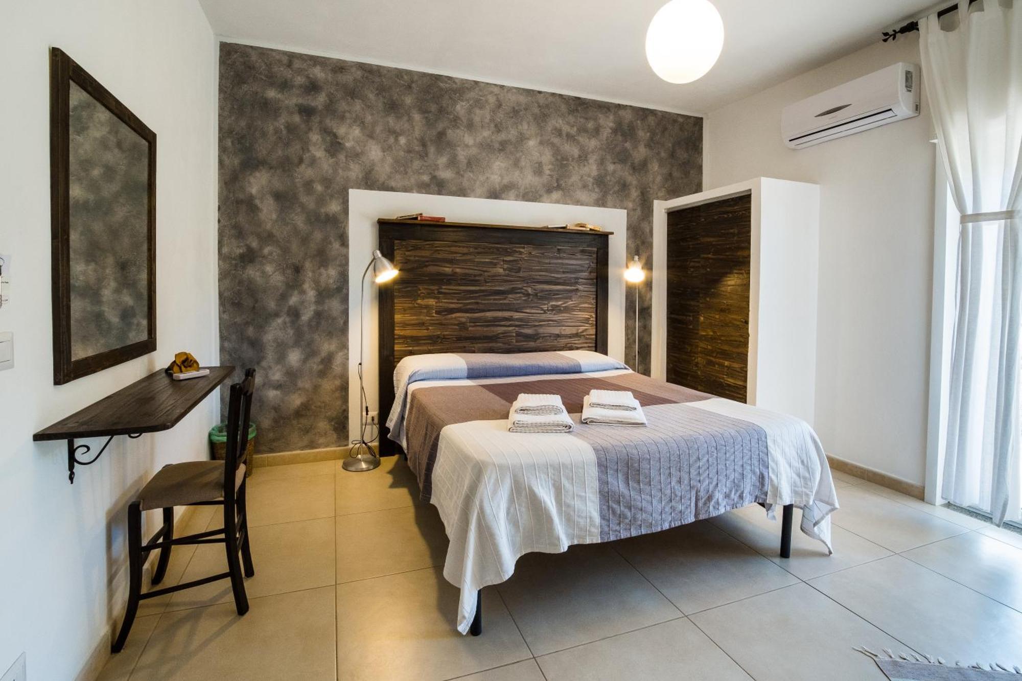 Casadada Bed & Breakfast *