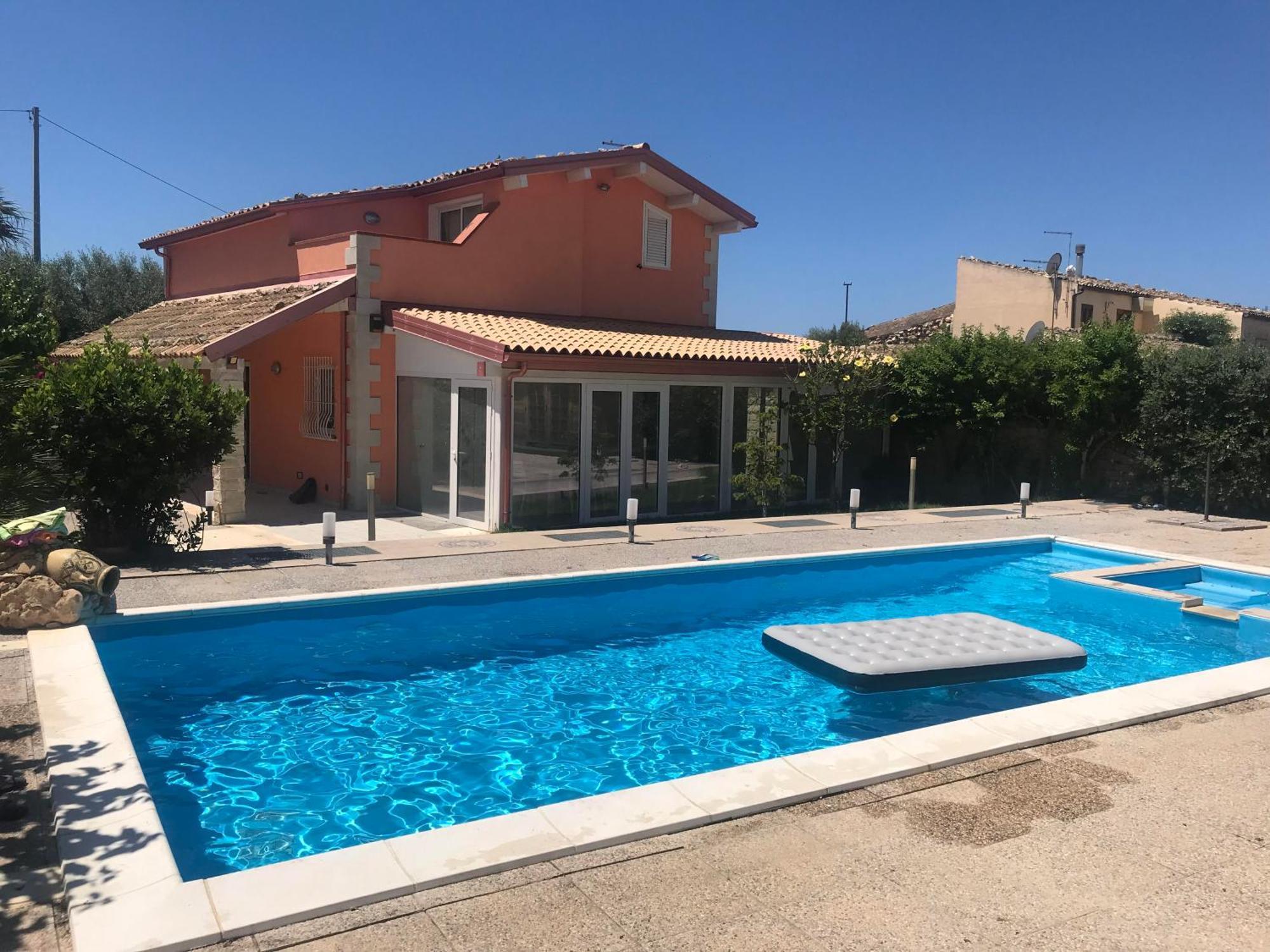 Lovely Independent Holiday home