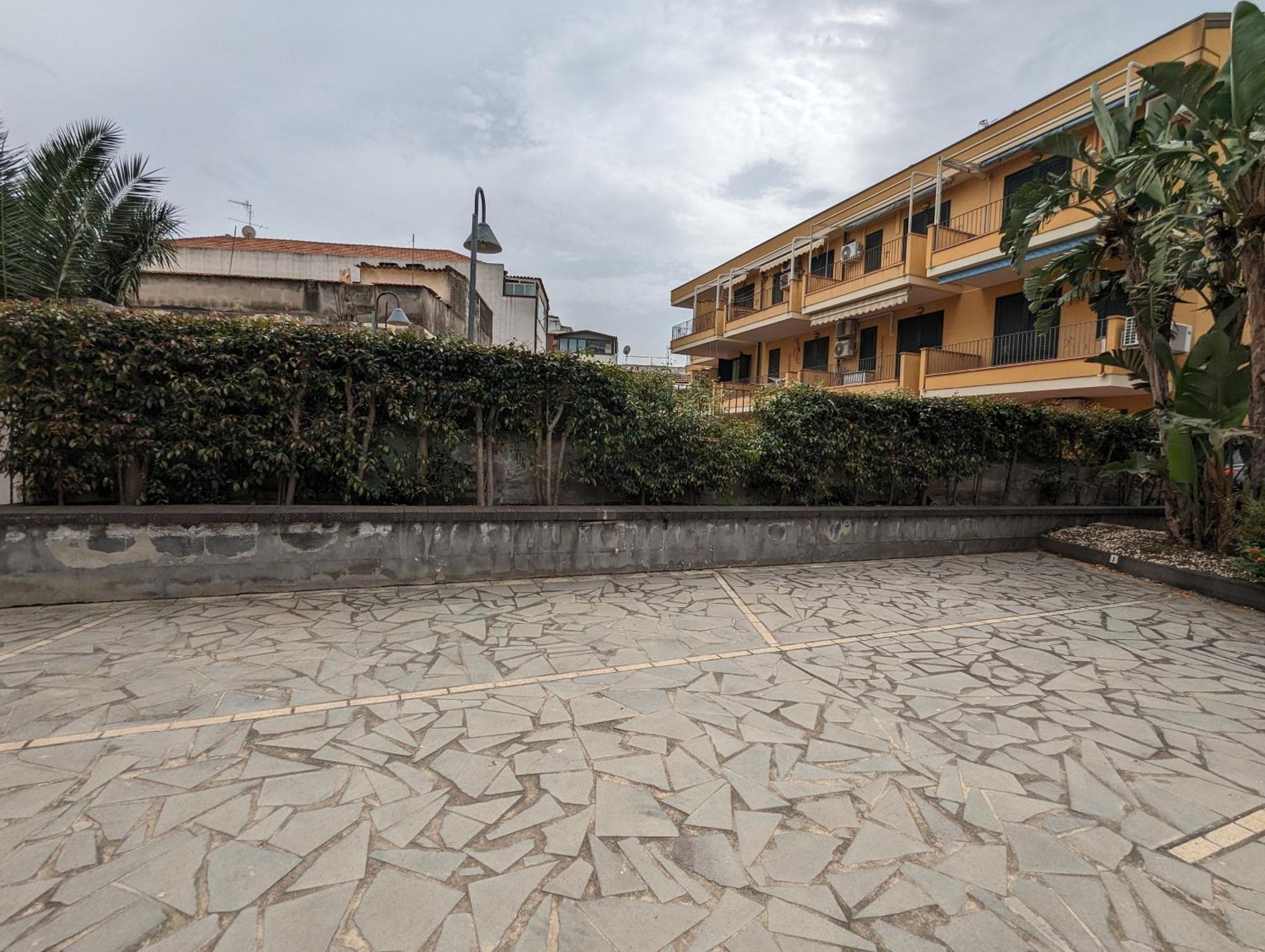 Casa Blu Mare, Rosso Vulcano * Mascali